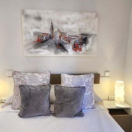 Cervantes Apartamentos توليدو المظهر الخارجي الصورة